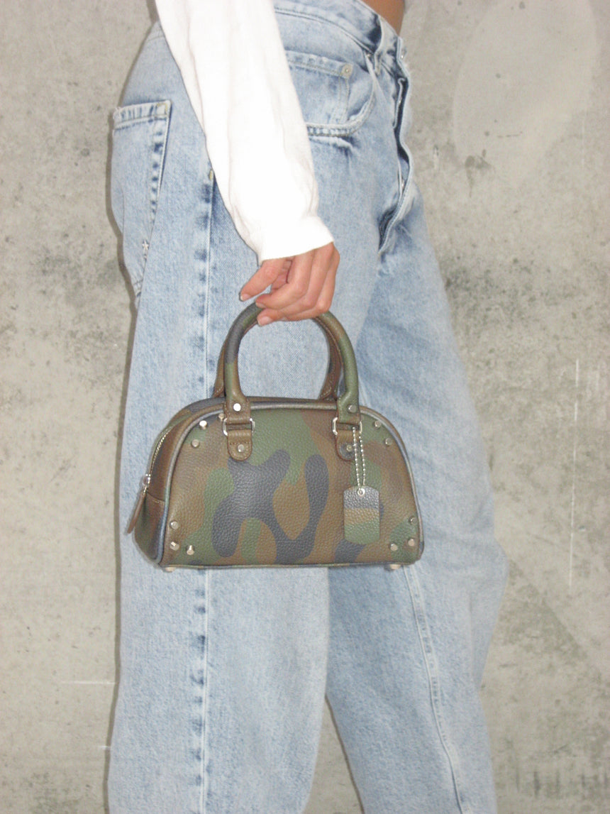 THE GAMBLER | CAMO