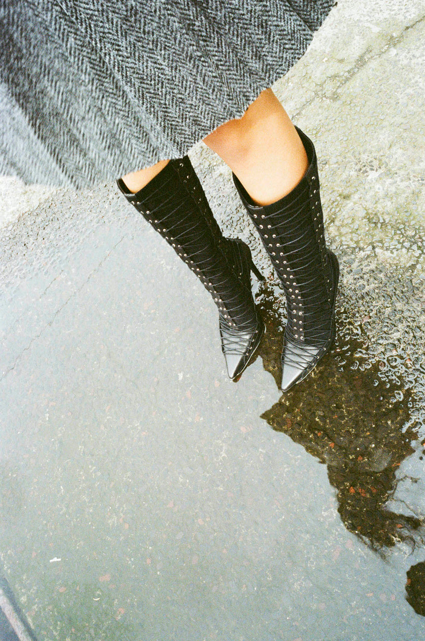 Lash Boots | Black